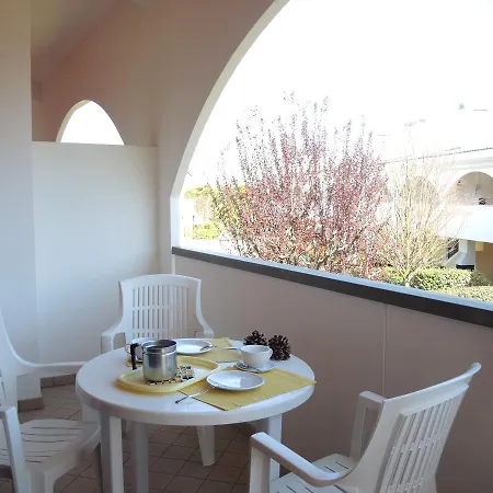 Villaggio Leopardi * ביביונה
