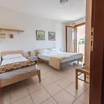 شقة Villaggio Leopardi *