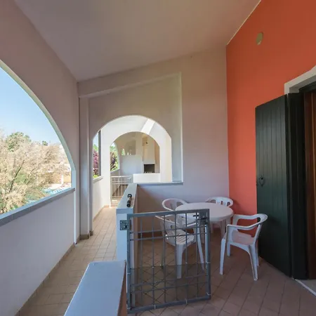 Villaggio Leopardi * بيبيوني