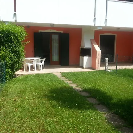 Villaggio Leopardi *