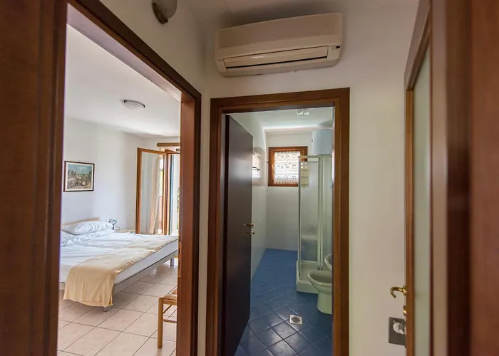 Апартаменти Villaggio Leopardi *